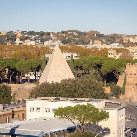 Piramide View By In * Rome