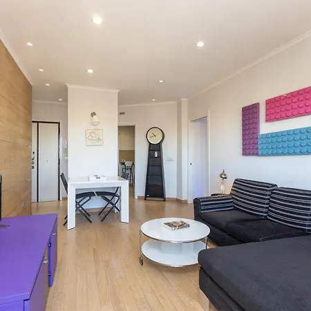 Apartment Piramide View By In Rome